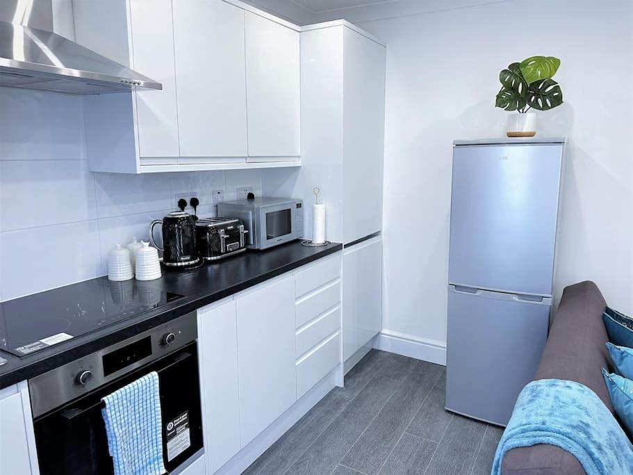 Stylish 2 Bed Flat In The Heart Of Lewisham Leilighet London Eksteriør bilde