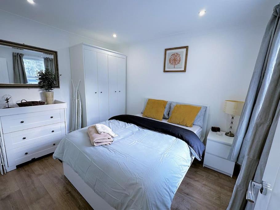 Stylish 2 Bed Flat In The Heart Of Lewisham Leilighet London Eksteriør bilde