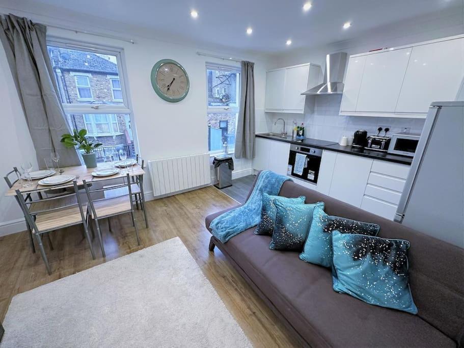 Stylish 2 Bed Flat In The Heart Of Lewisham Leilighet London Eksteriør bilde